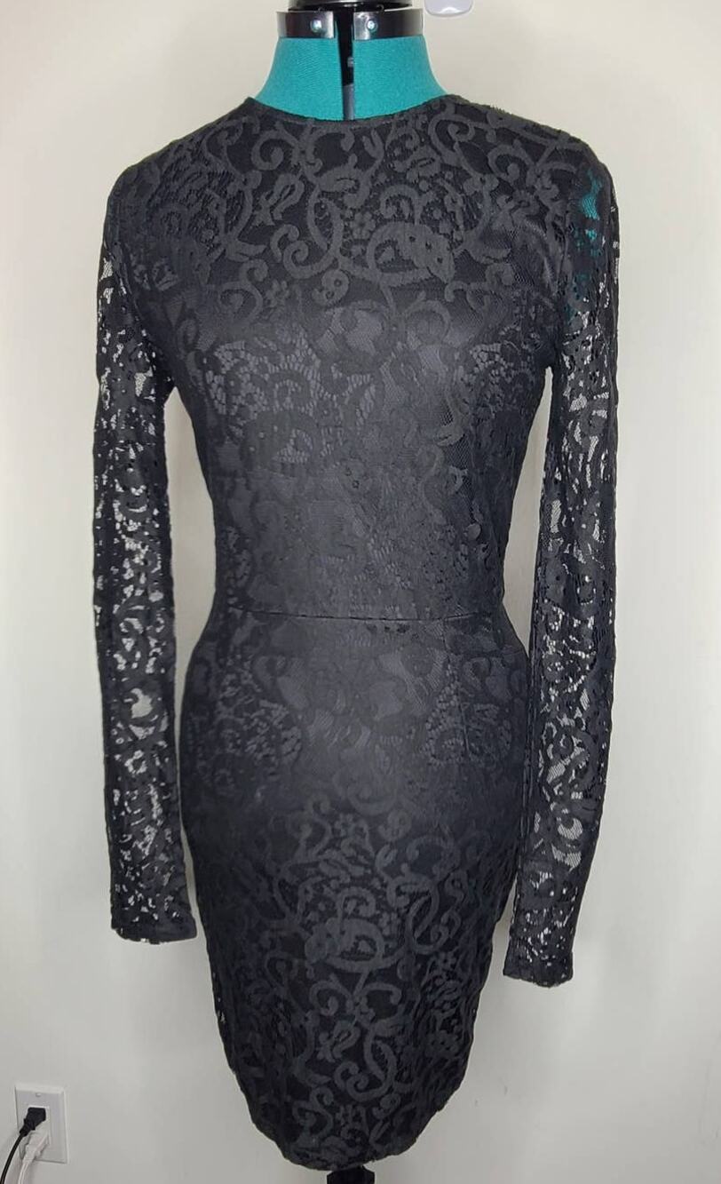 Tobi long sleeve black lace dress - small?  see measurements